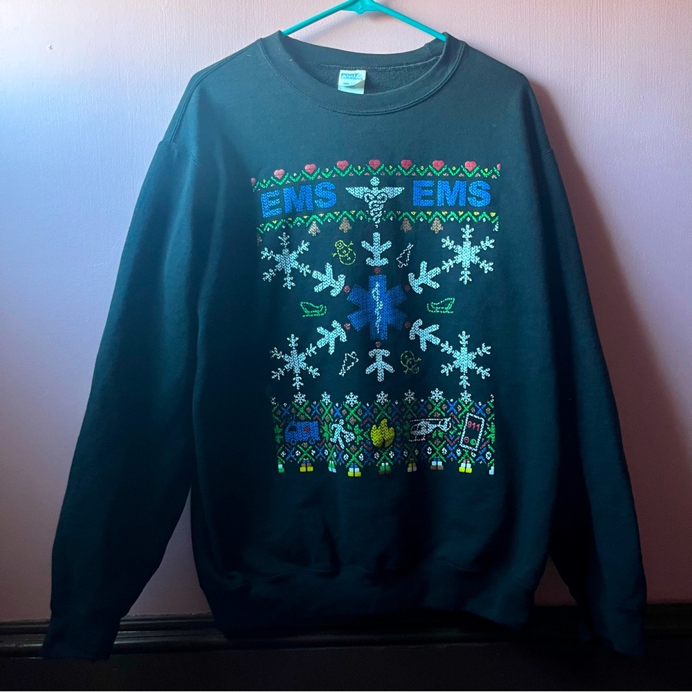 🆕Size L EMS Holiday Crewneck Sweatshirt